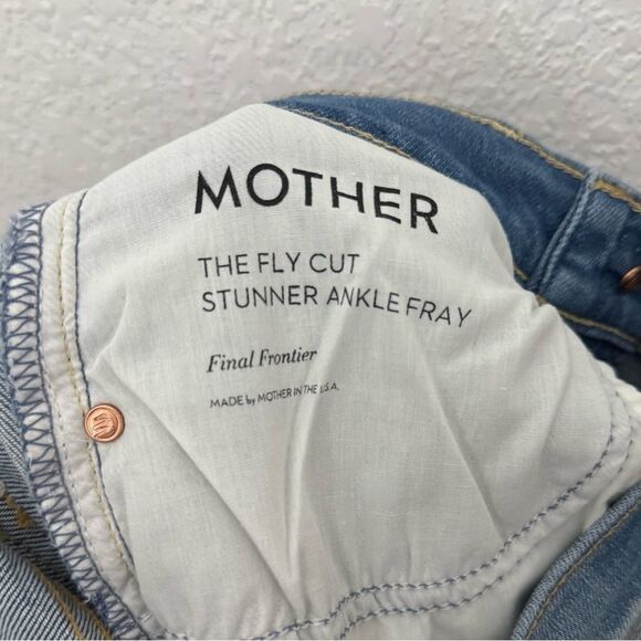 MOTHER The Fly Cut Stunner Fray Jeans in Final Frontier Medium Wash Size 24 - Picture 10 of 13